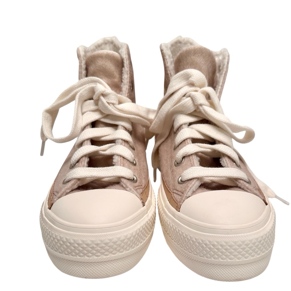 Converse Chuck Taylor Faux Mohair High-Top Sneakers Size 8 NWOB.